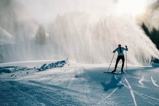 Den Artikel lesen: Technisch erzeugter Schnee und Schneemanagement: Fakten & Zahlen