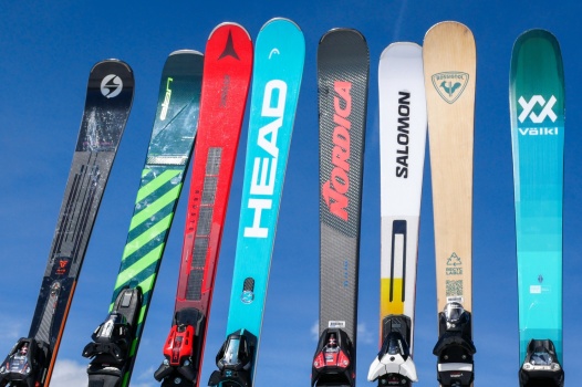 Den Artikel lesen: Vorsicht vor zu alter Skiausrüstung