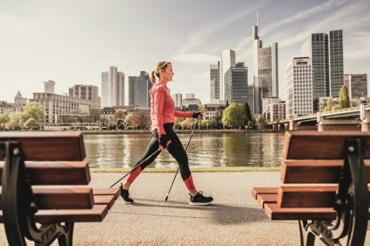 Fit für den Winter – Nordic Walking – gesundes Ganzkörpertraining