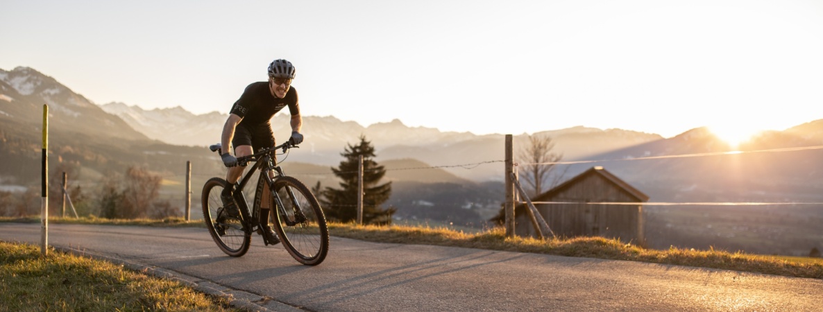 Kraft und Ausdauer auf dem Rad trainieren