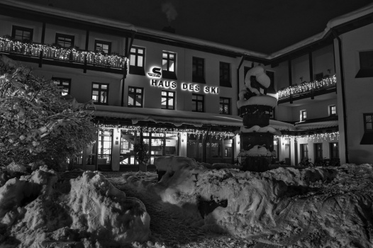 NACHRUF: DIE SKI- UND SNOWBOARD­FAMILIE TRAUERT UM ERWIN LAUTERWASSER